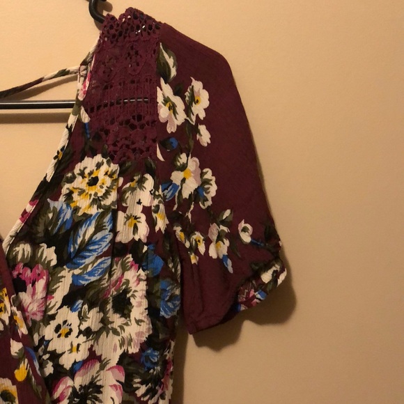 Floral Romper Size S - Picture 5 of 7